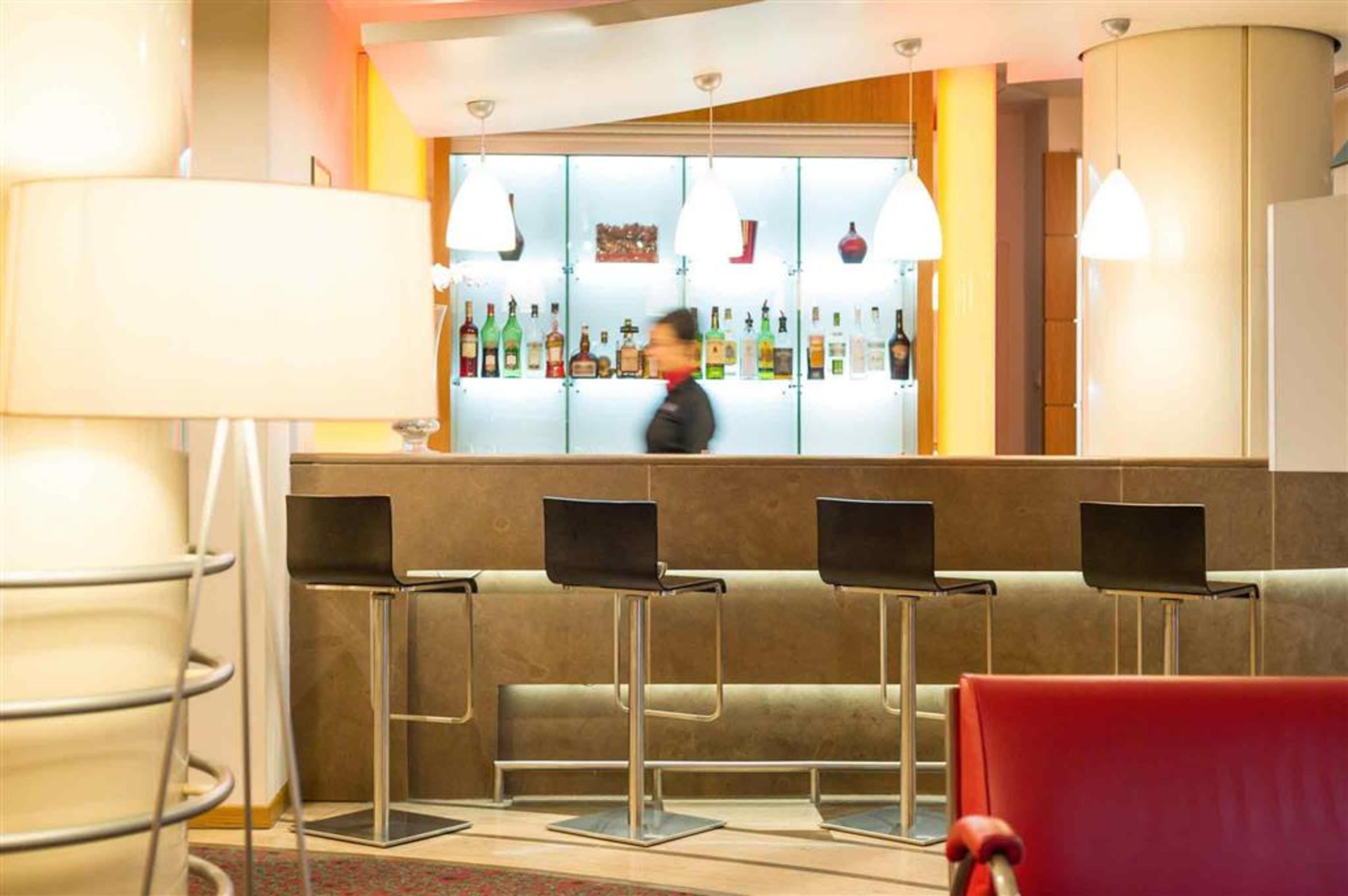 Hotel Ibis Firenze Nord Aeroporto Сесто-Фьорентино Экстерьер фото